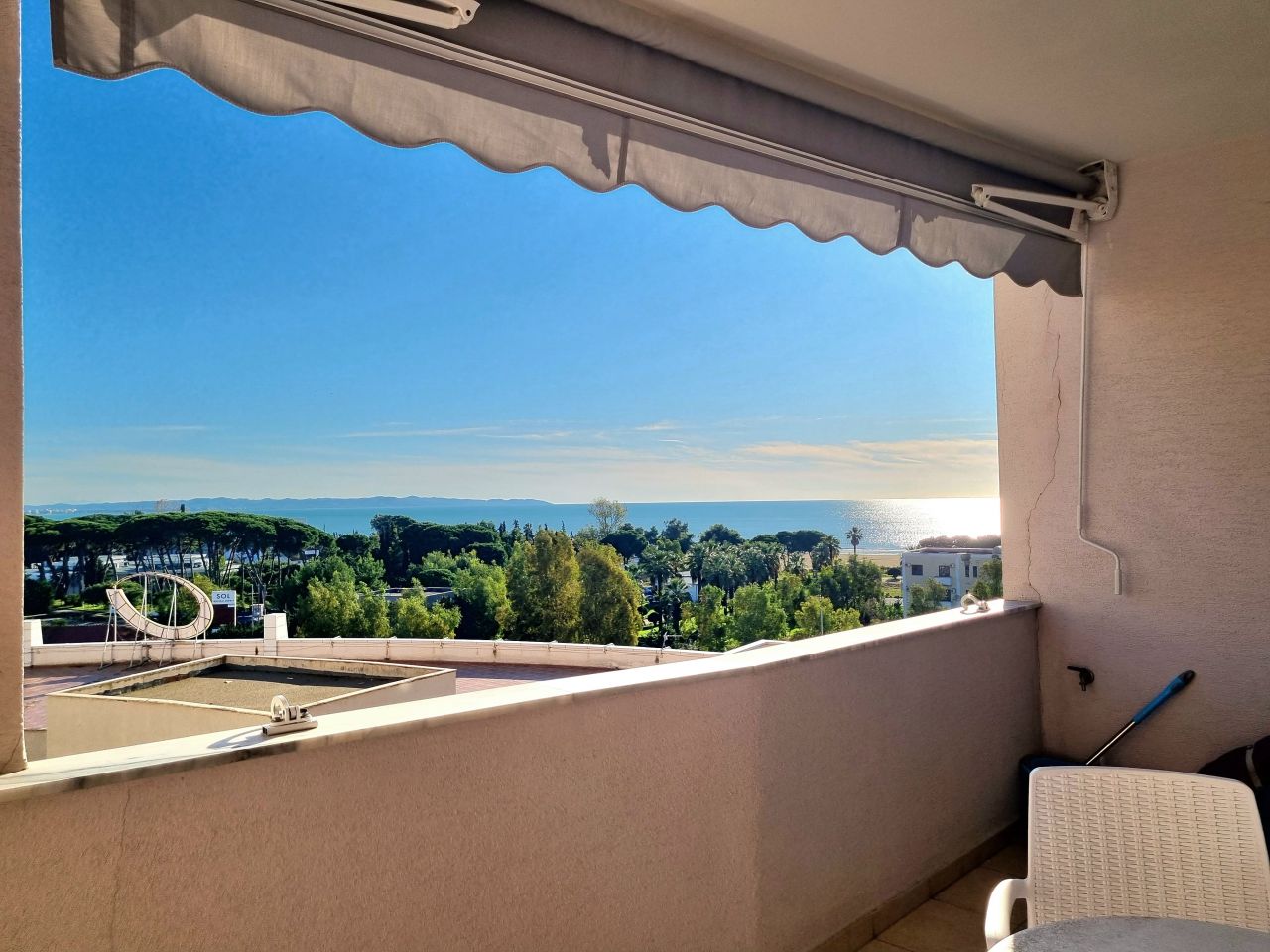 Квартира с видом на море на продажу в Дурресе Албания
