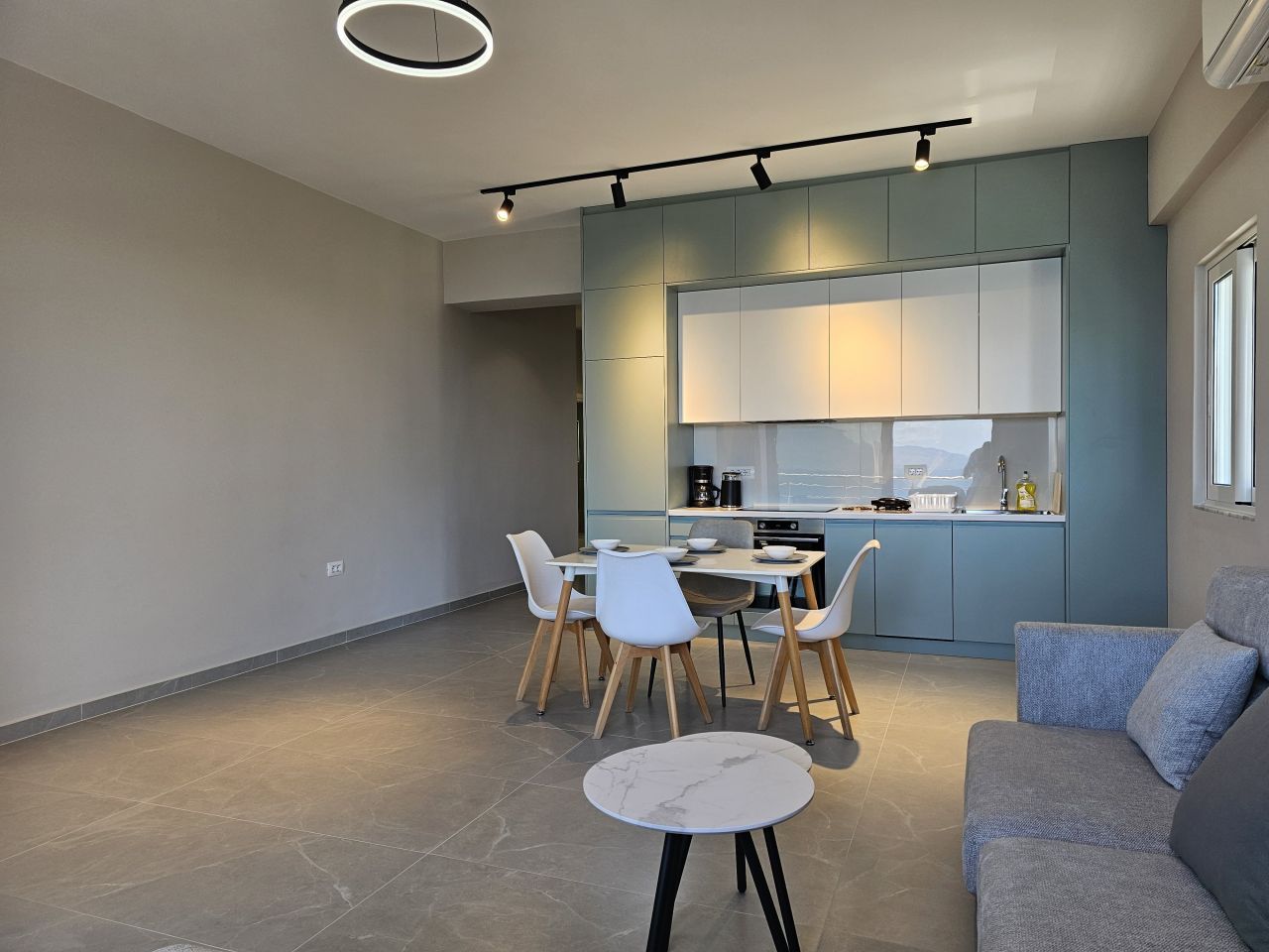 Thumbnail 42